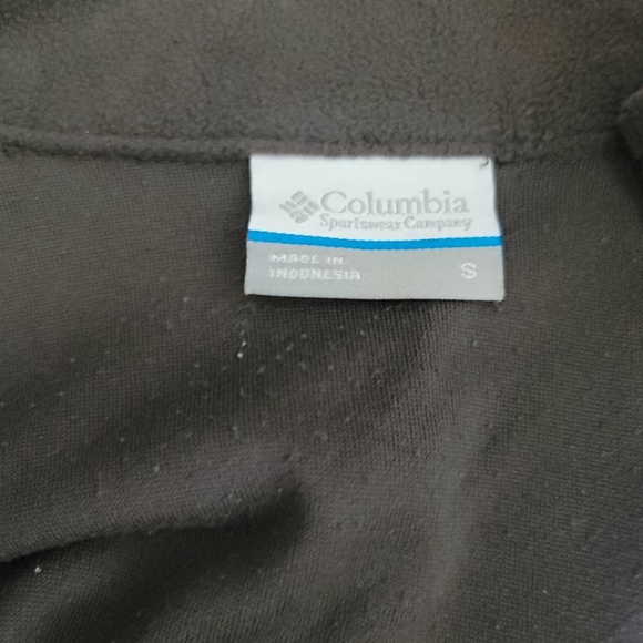 Columbia Sweater - Picture 2 of 3